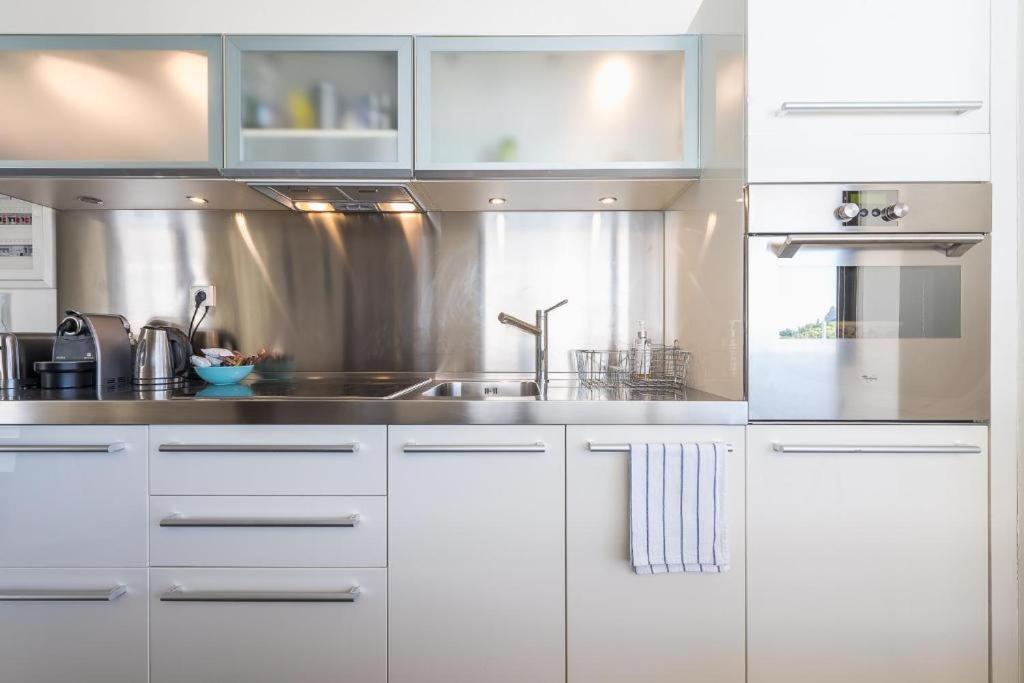 A Place 4 U Below Acropolis Apartment เอเธนส์ ภายนอก รูปภาพ
