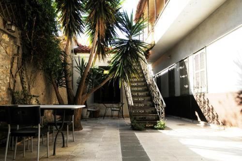 A Place 4 U Below Acropolis Apartment เอเธนส์ ภายนอก รูปภาพ